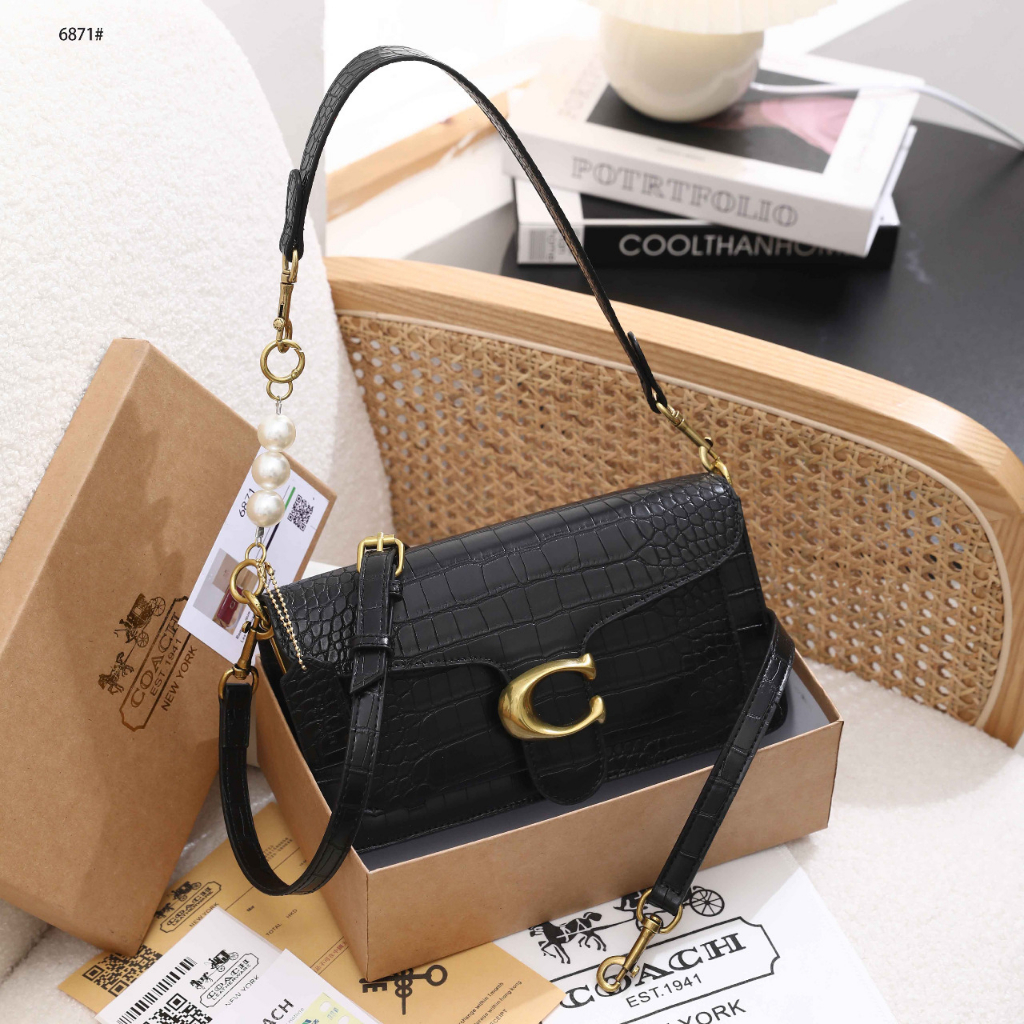 Coa 6871 Croco Shoulder Bag