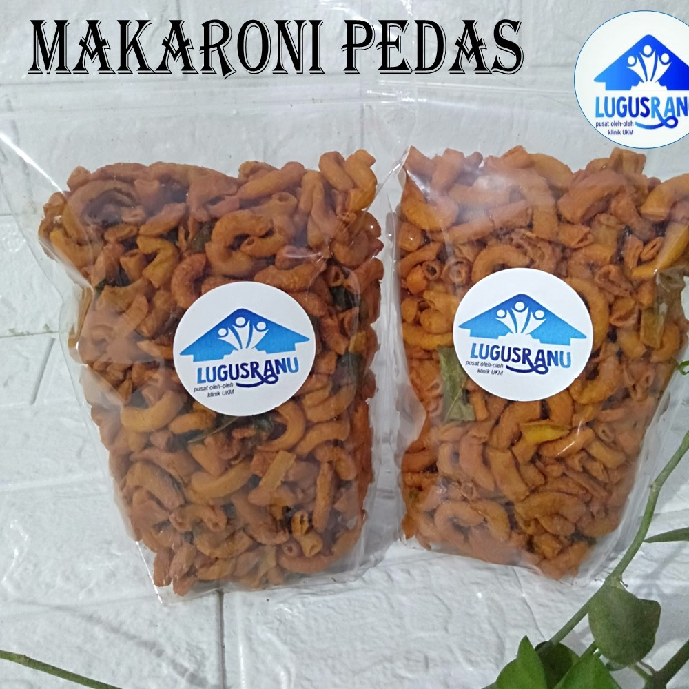 

Makaroni Pedas Daun Jeruk Enak , Gurih, Camilan Instan