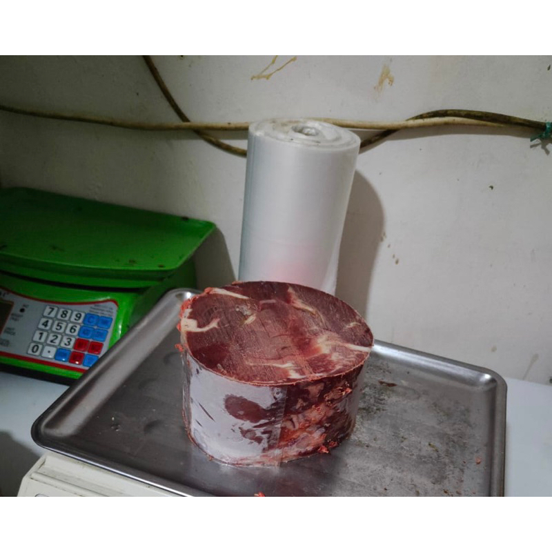 

DAGING SEMUR 900gr (daging+lamur)