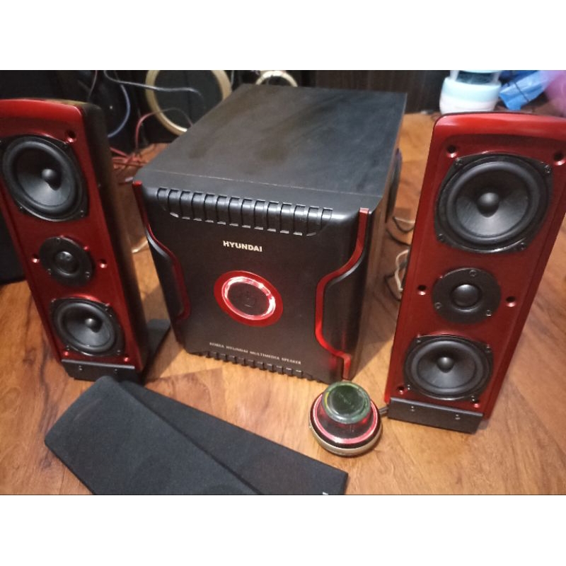 speaker 2.1 subwoofer 60 watt double vokal + dome tweeter hyundai hy-9500 utk pc laptop komputer tv home theater no gmc altec simbada bekas display rumah aja