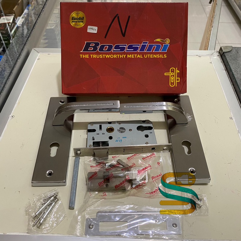 Kunci Pintu Rumah set Tanggung Bossini