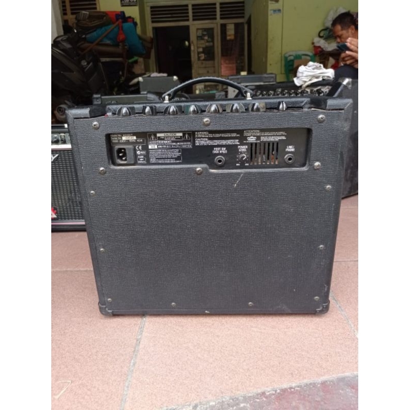 Ampli gitar VOX AD30VT bekas second
