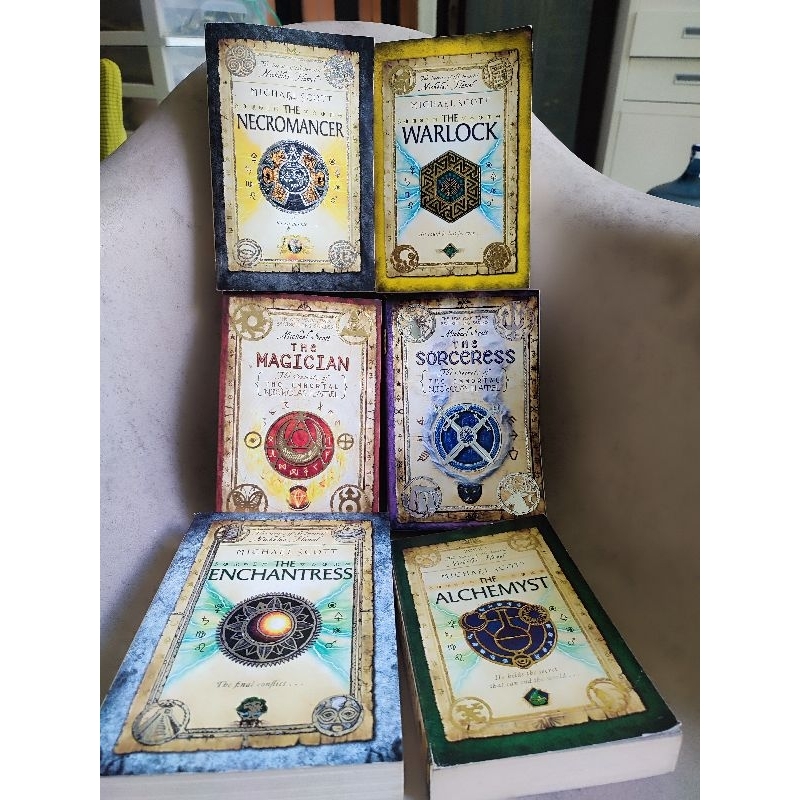 Michael Scott - The Secrets of The Immortal Nicholas Flammel