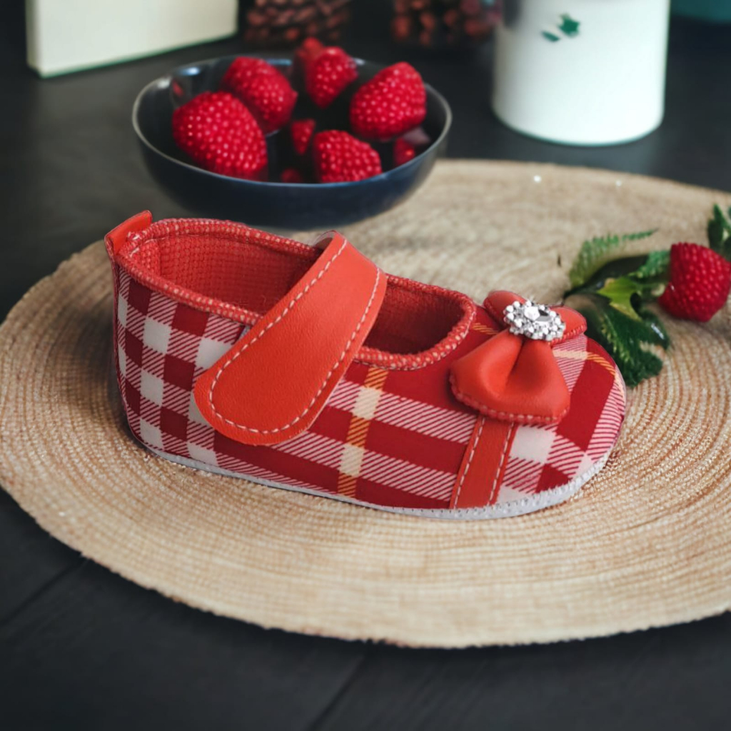 Sepatu Bayi Pita Merah Anak Perempuan Prewalker Usia 0-14 Bulan