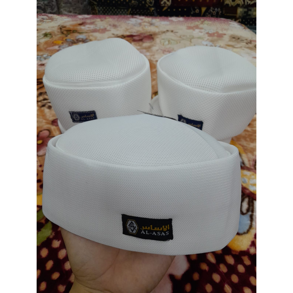 Peci model modern bahan nyaman untuk pria