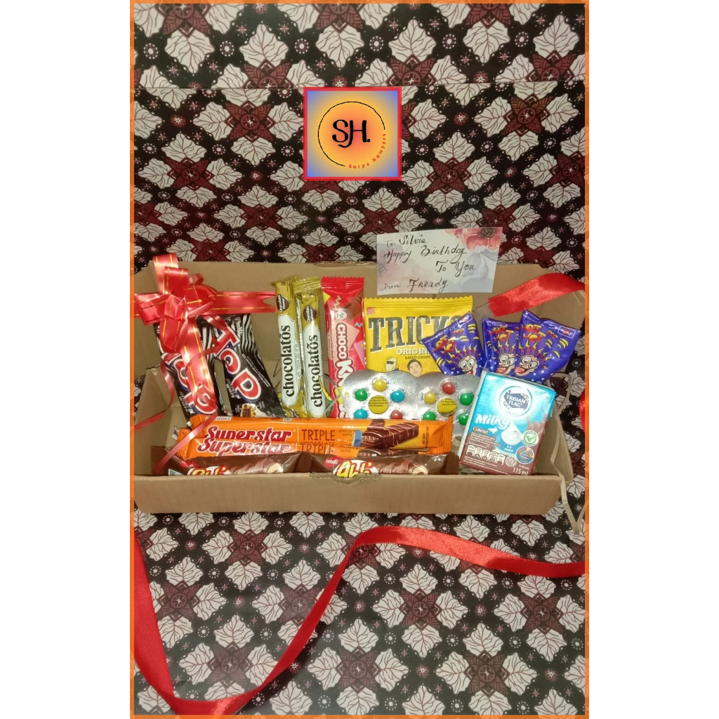 

Snack Hampers Hadiah Ulang Tahun/Valentine/Hadiah Wisuda/Birthday/Graduation Gift Box H