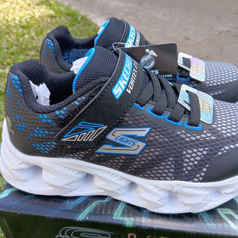 Diskon upto 70% Skechers s Light size 31, 32