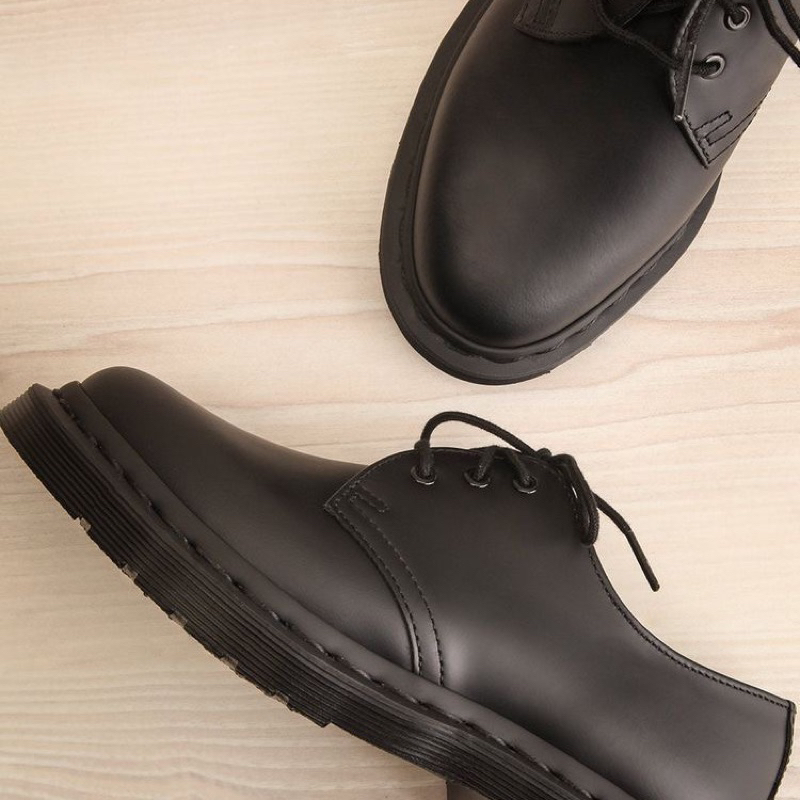 Original Dr martens (docmart) 1461 mono black smooth (3 eye, black stitch)