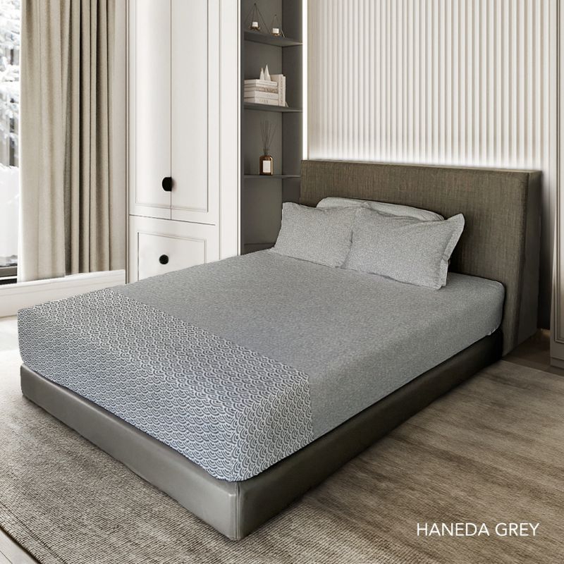 King Rabbit Sprei Sarung Bantal & Sarung Guling Motif Haneda Grey