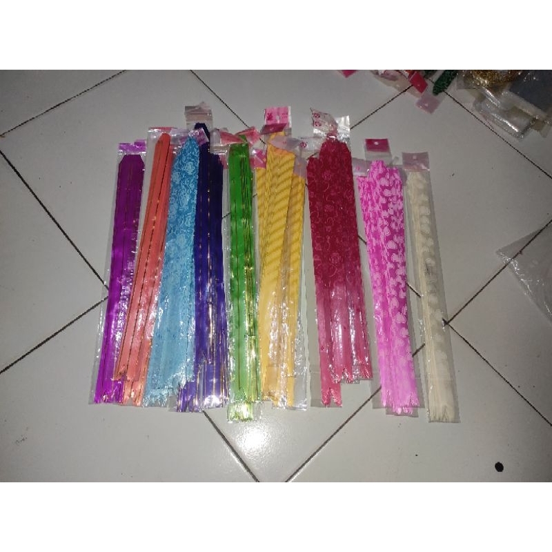 

pita tarik / Pita serut 18 mm 1 pack (10 pcs)