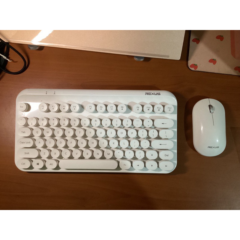 [Preloved] Rexus Keyboard Mouse Wireless KM 9 Combo