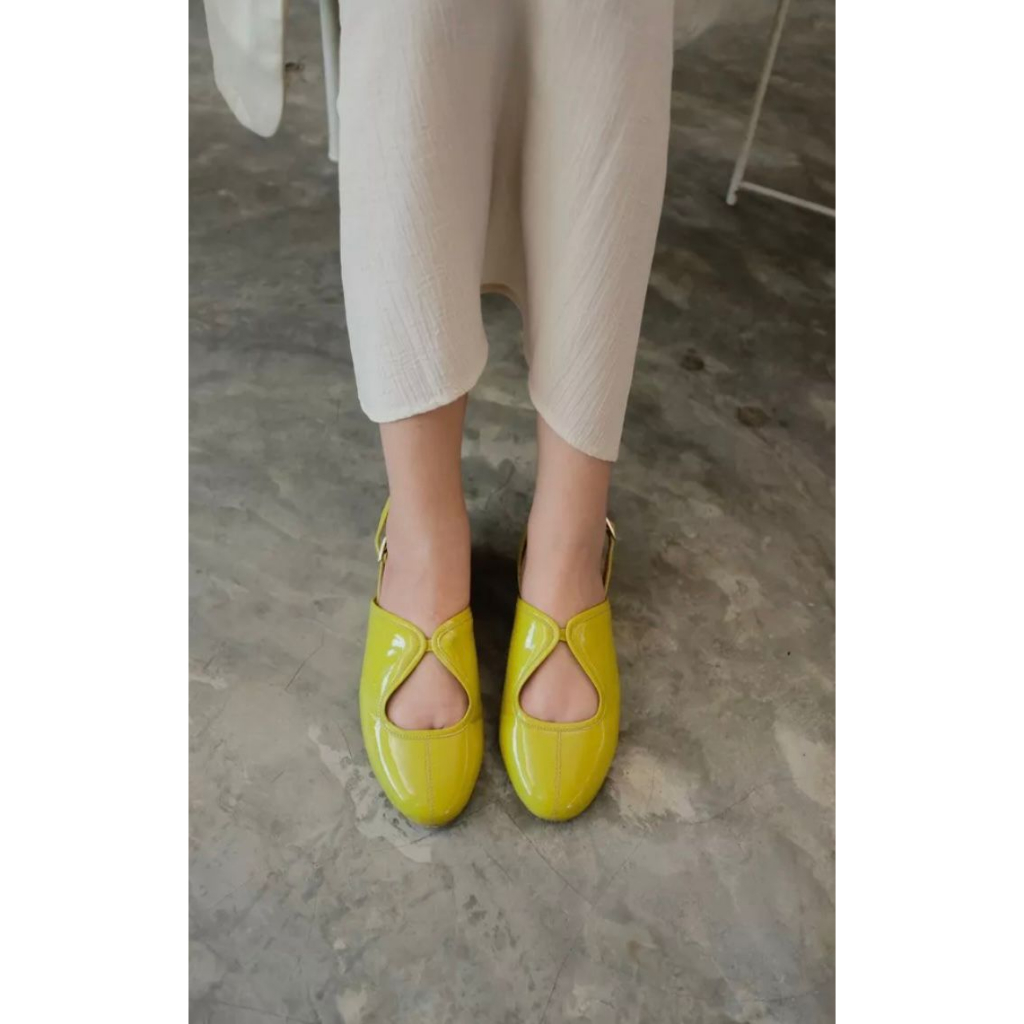 Sepatu East Mount Side - Lime