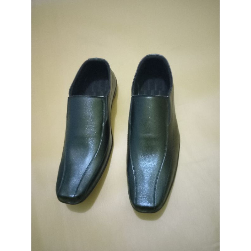 GIROTTI sepatu pantopel pria hitam formal/casual
