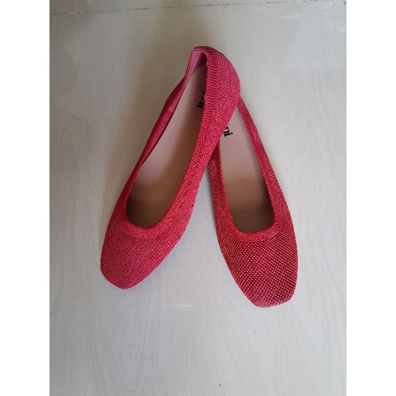 Sepatu Payless Fioni size 39 warna merah