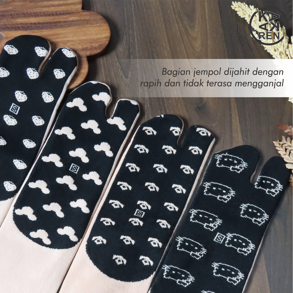 Kakaren Kaos Kaki Jempol Muslimah Telapak Hitam Motif Size S