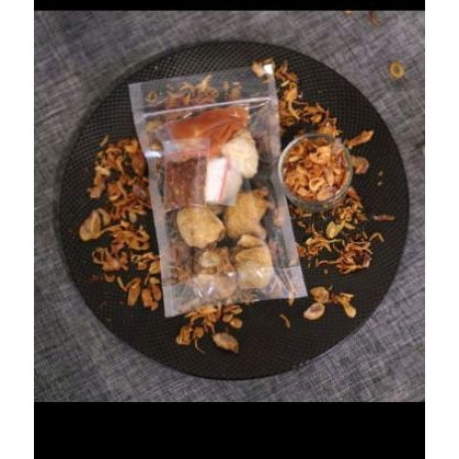 

cuanki kuah instan.tinggal seduh ajh 8000