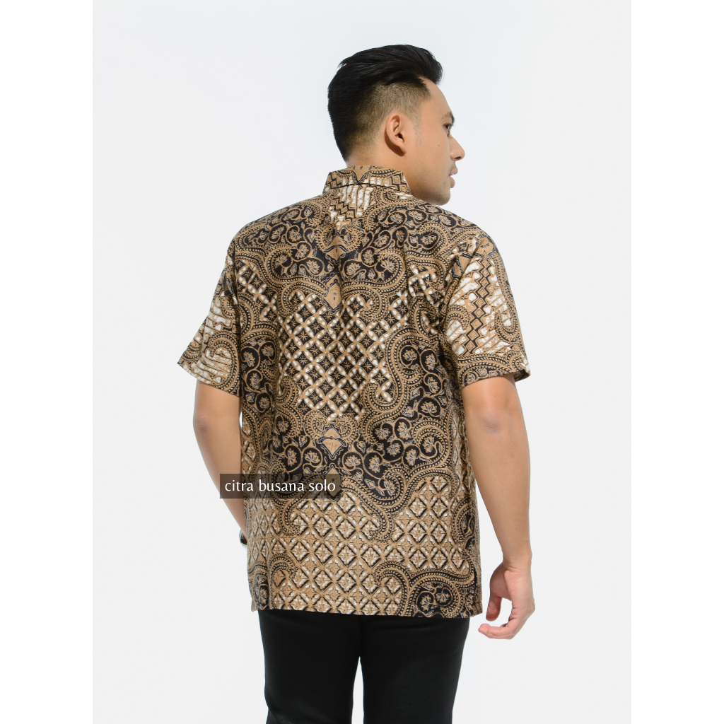 SEKARJAGAD MOCCA PENDEK Kemeja Batik Pria Full Furing Bahan Katun Primisima