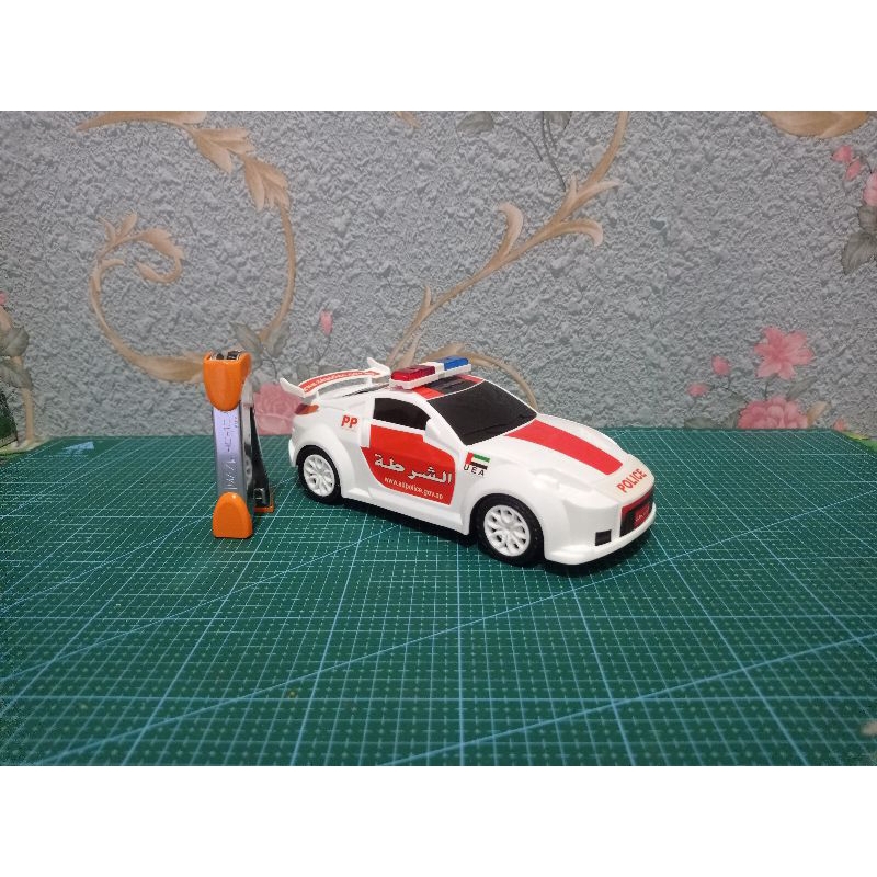 Mainan Anak Mobil Polisi Abu Dhabi Mainan Mobil Polisi Plastik UEA Abu Dhabi
