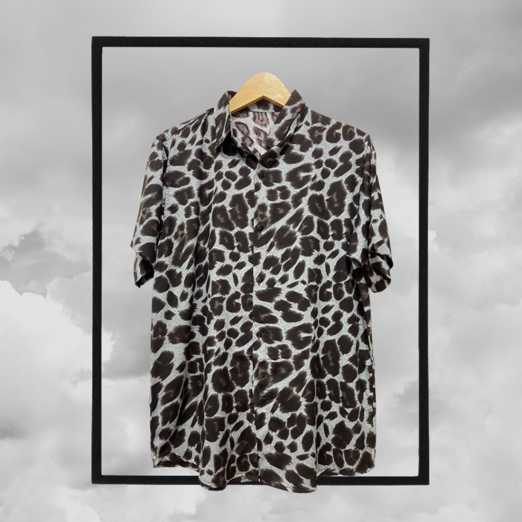 kemeja pria leopard / kemeja leopard pria / kemeja rayon pria motif leoapard/ kemeja pantai / kemeja hawai