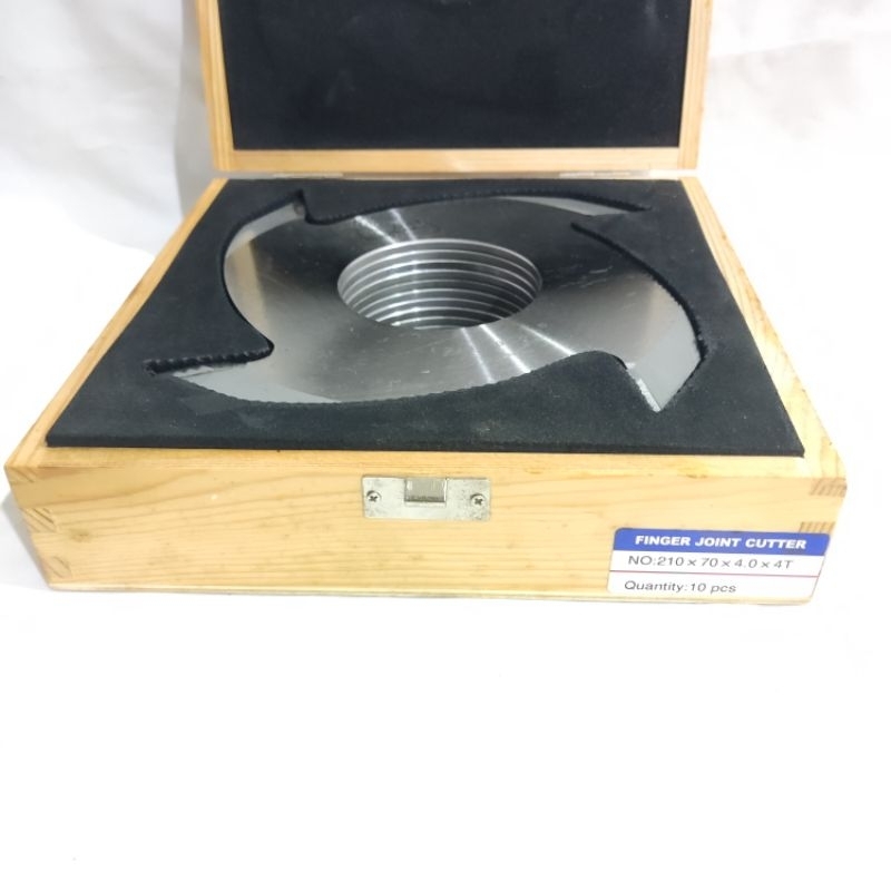 Finger joint cutter AKM 10pcs ( 210 x 70 x 4.0 x 4T )