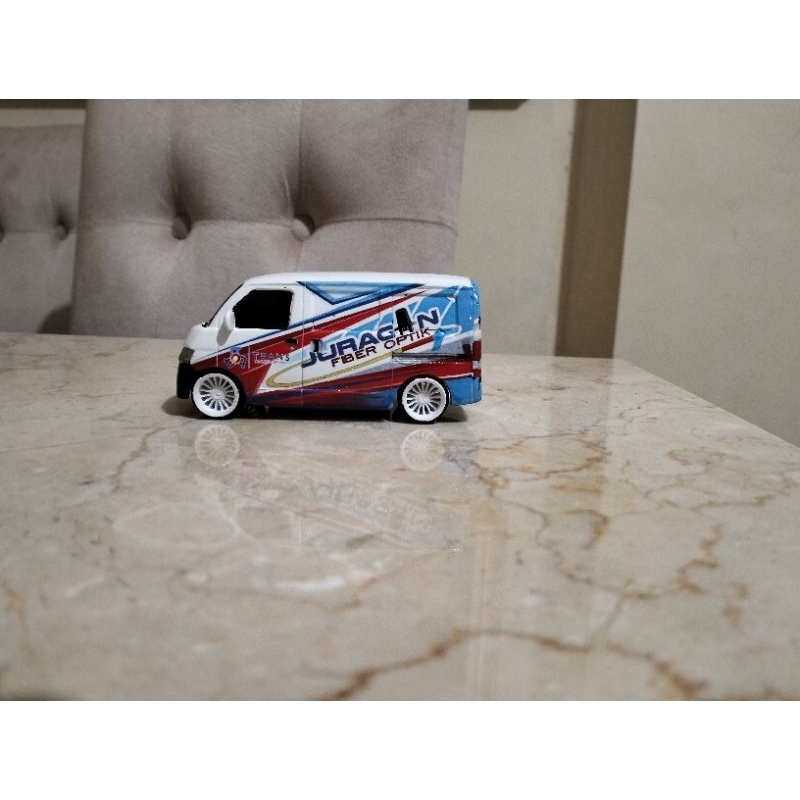 diecast Daihatsu grandmax custom