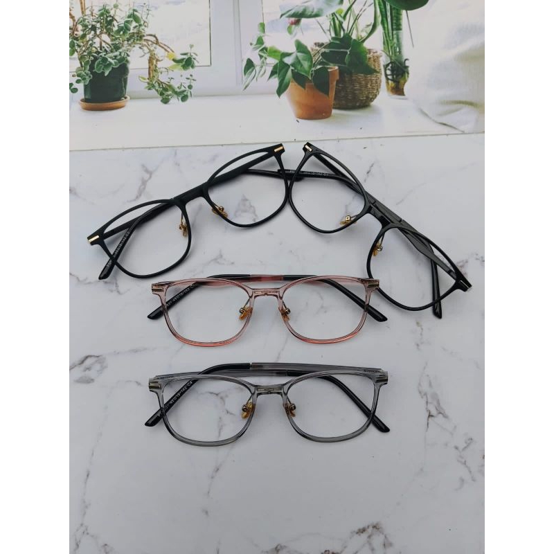 kacamata minus dan silinder antiaradiasi hp dan komputer