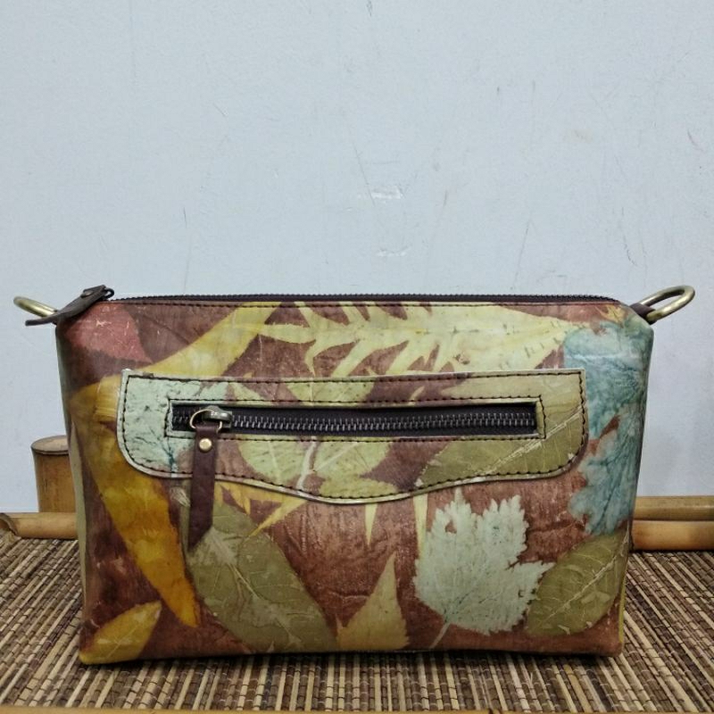 Slingbag Leather Ecoprint / Tas Selempang Kulit Ecoprint