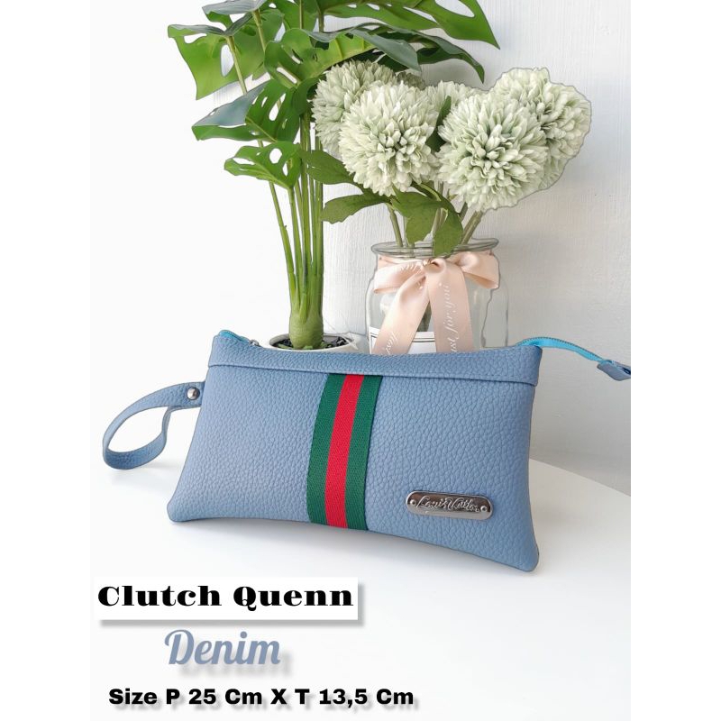 Clutch Queen 2 Ruang Serbaguna