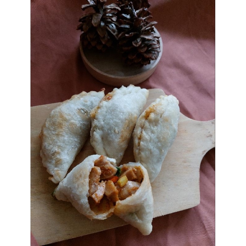 

cireng isi bakso mercon frozen