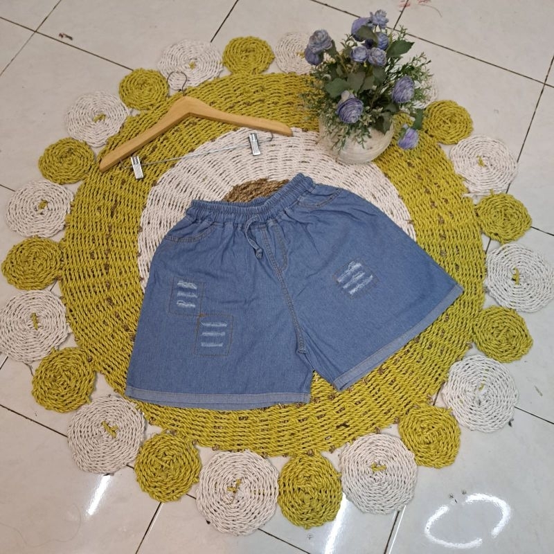 Celana Hotpants Jeans Sobek Rawis Jumbo Nyaman || Celana Jeans Sobek Rawis Jumbo Pinggang Elastis