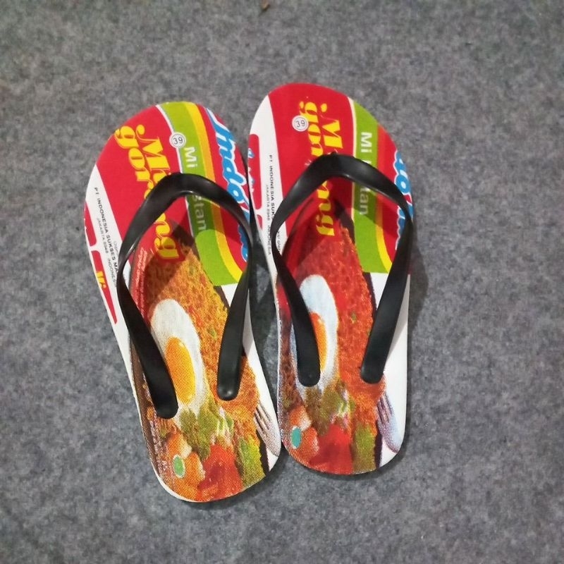 SANDAL JEPIT PRIA MOTIF RIFCL DAUN