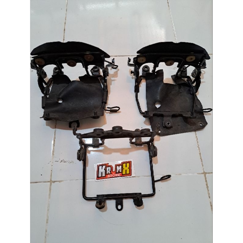 breket headlamp / lampu / batok klx original copotan motor bf, dtracker