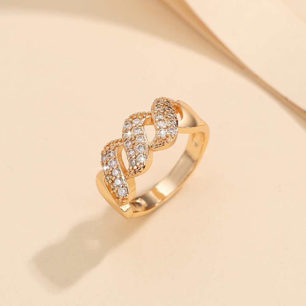 Y111 【COD】 Cincin Mewah Titanium Anti Karat Wanita Berlian Perhiasan Imitasi Perhiasan Wanita