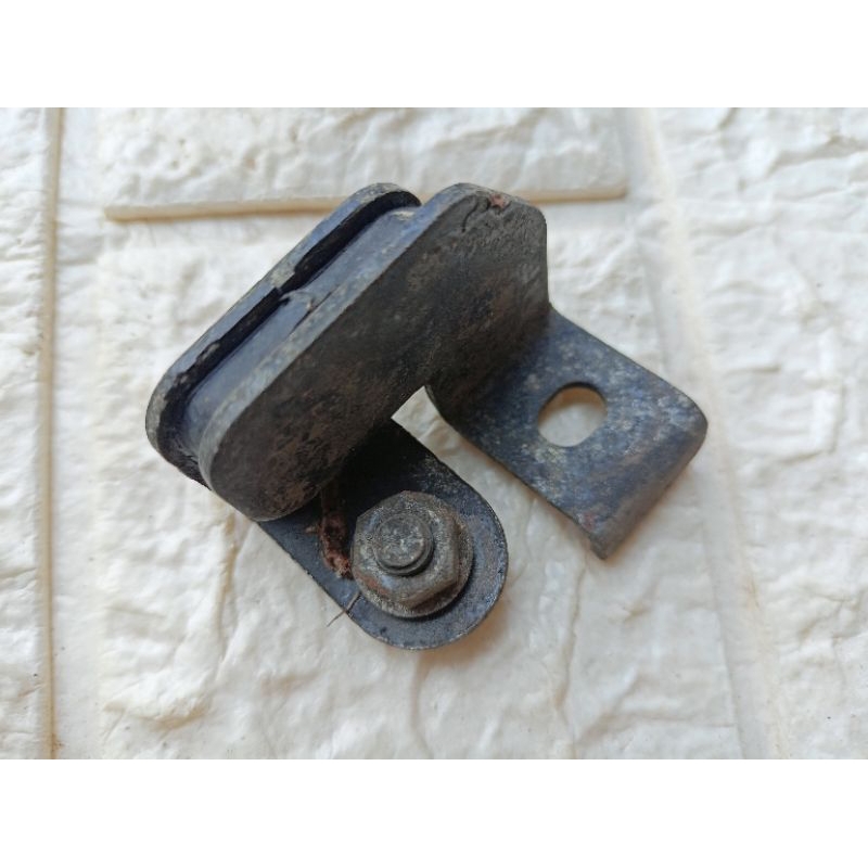 Breket dudukan knalpot KAWASAKI NINJA R