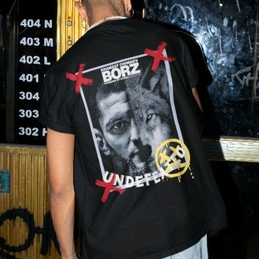 KAOS UFC PREMIUM KHAMZAT CHIMAEV (HITAM)