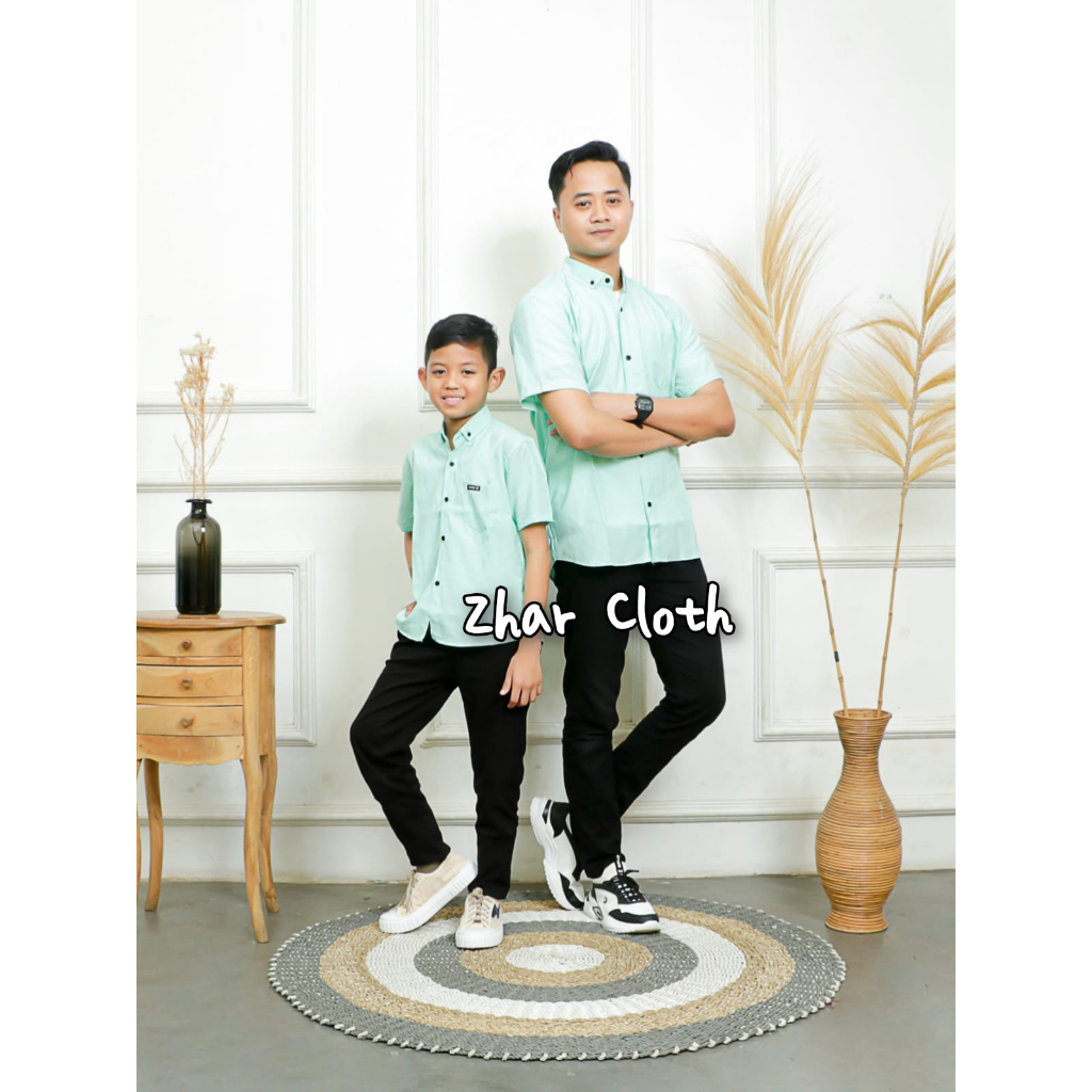 Couple Kemaja Ayah dan Anak Laki Laki / Kemeja Distro Anak / Kemeja Lengan Pendek  / Atasan Baju Anak Laki Laki Polos Terkini