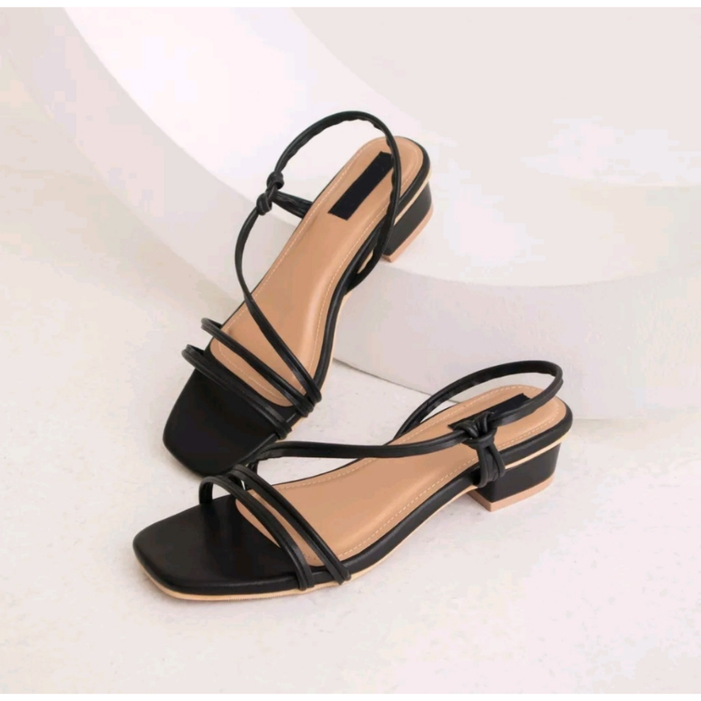 Sandal Heels Wanita Sheril Hak Tebal Premium