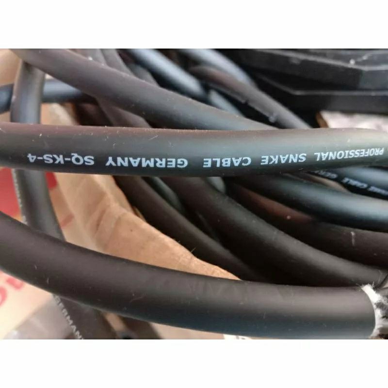 kabel snake 4ch merk soundqueen