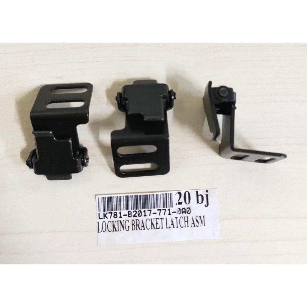 B2017-771 Locking Bracket Latch Asm Mesin Lubang Kancing Juki LK781