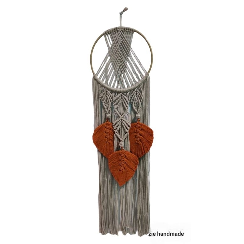 Macrame Dreamcatcher Besar Dengan Daun