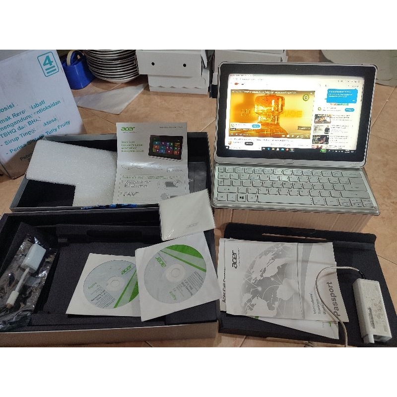 LAPTOP ACER P3 171 CORE I5 LAYAR SENTUH 2 IN 1