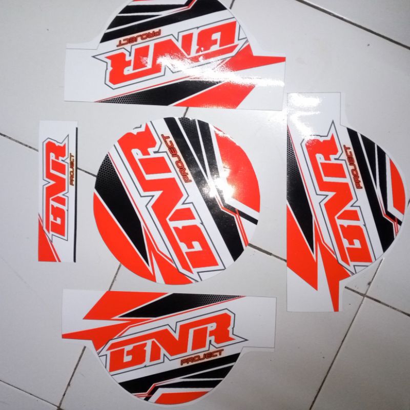 stiker tebok pleci universal