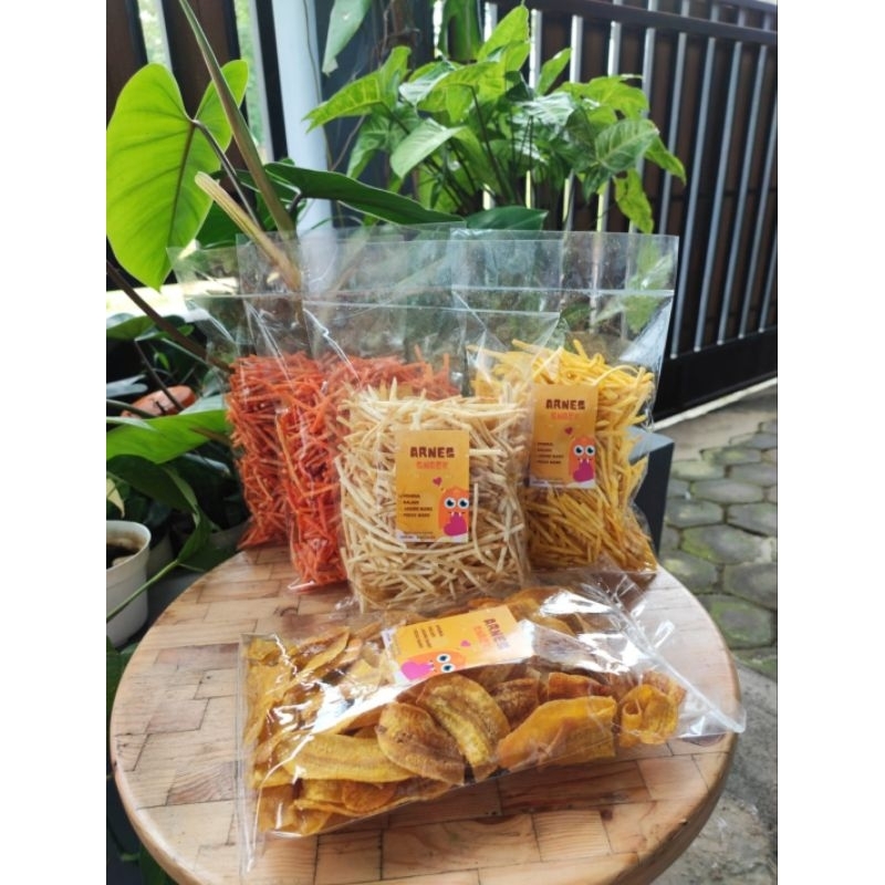 

KRIPIK PISANG MANIS ORIGINAL