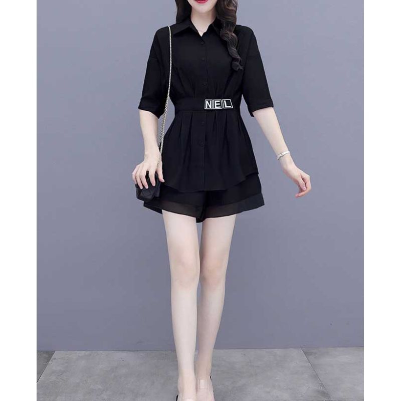 Setelan wanita atasan hitam model cantik korea + celana pendek elegant