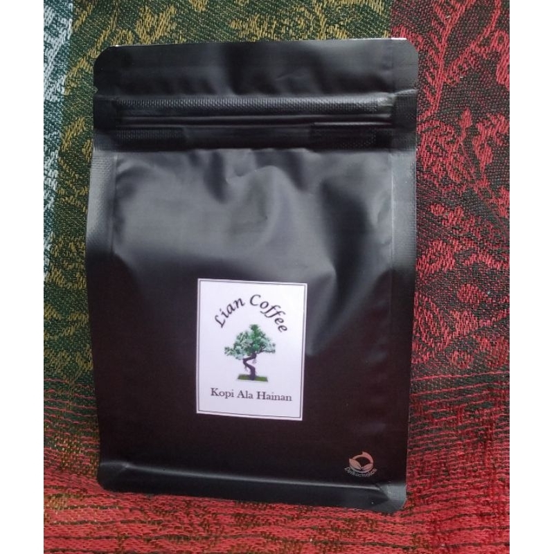 

Biji kopi hitam ala Hainan, reguler