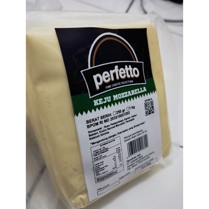 

Mozzarella Perfetto keju 1Kg nikmat Gurih