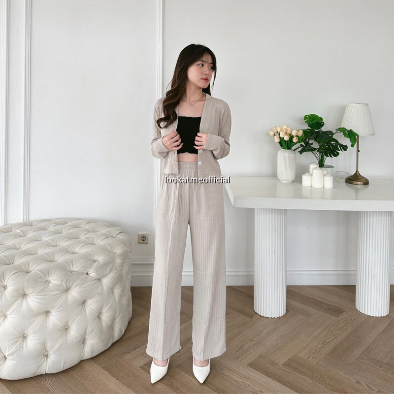 Lookatmeofficial • Set Casey Premium Knit (Cardi+Pants) / Setelan Wanita Crop dan Celana Kulot