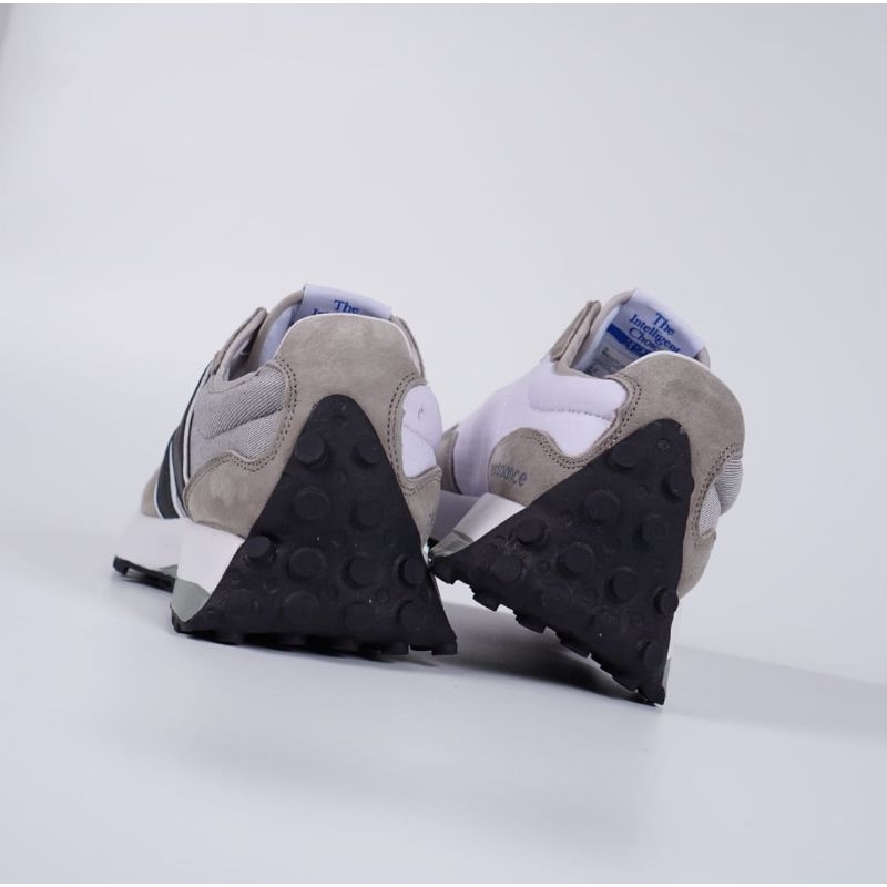 Sepatu New Balance 327 Levis Grey Black