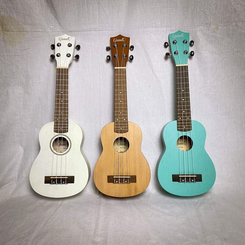 UKULELE GRANDE SOPRANO UK21