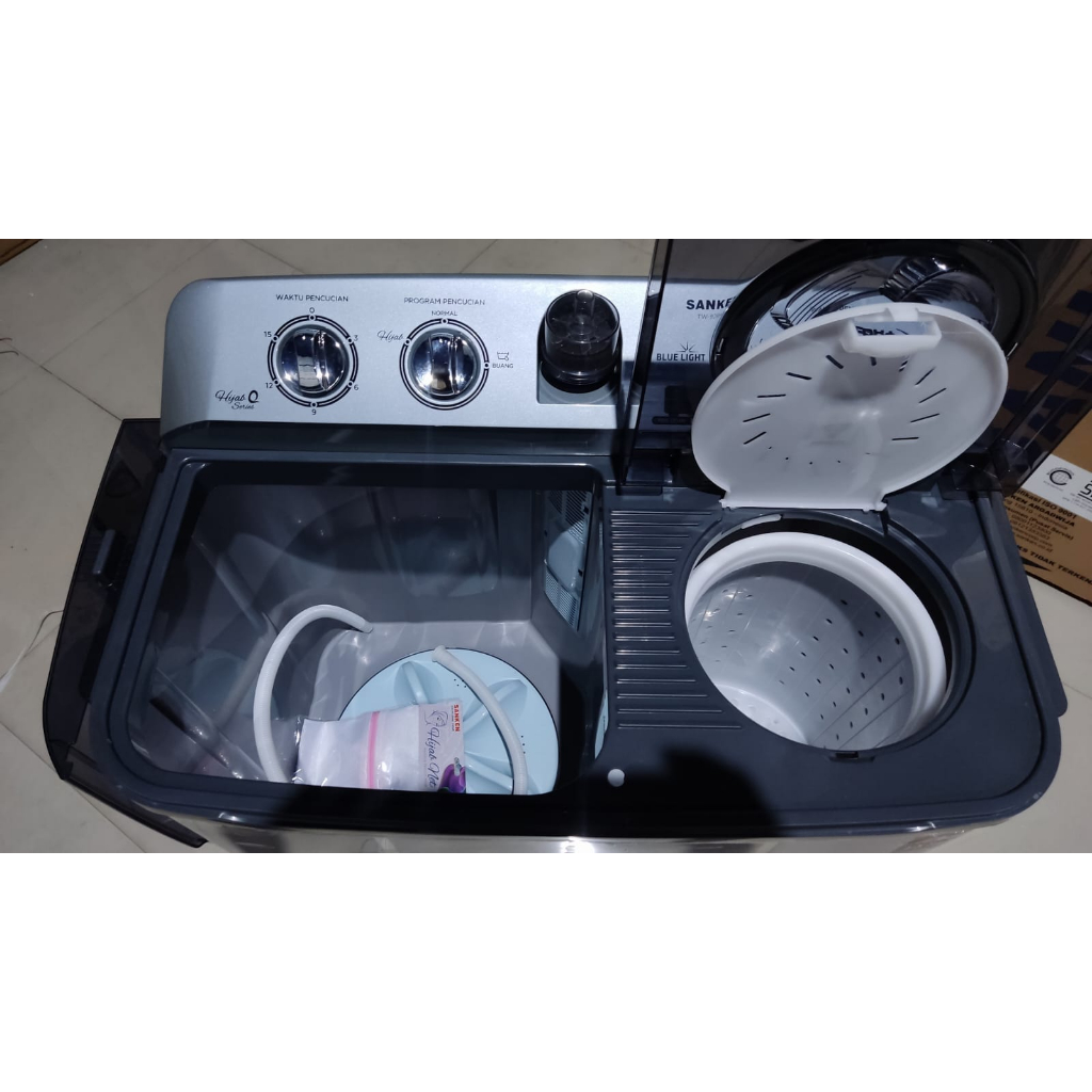 MESIN CUCI SANKEN TW 928 HGY 9KG 2 TABUNG TW-928HGY 9KG X-TOR